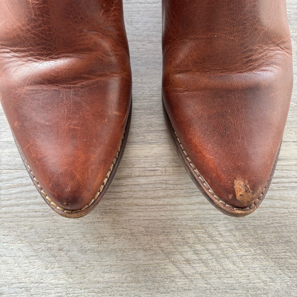 Steve Madden women's brown leather Austin bootie - Picture 4 of 11